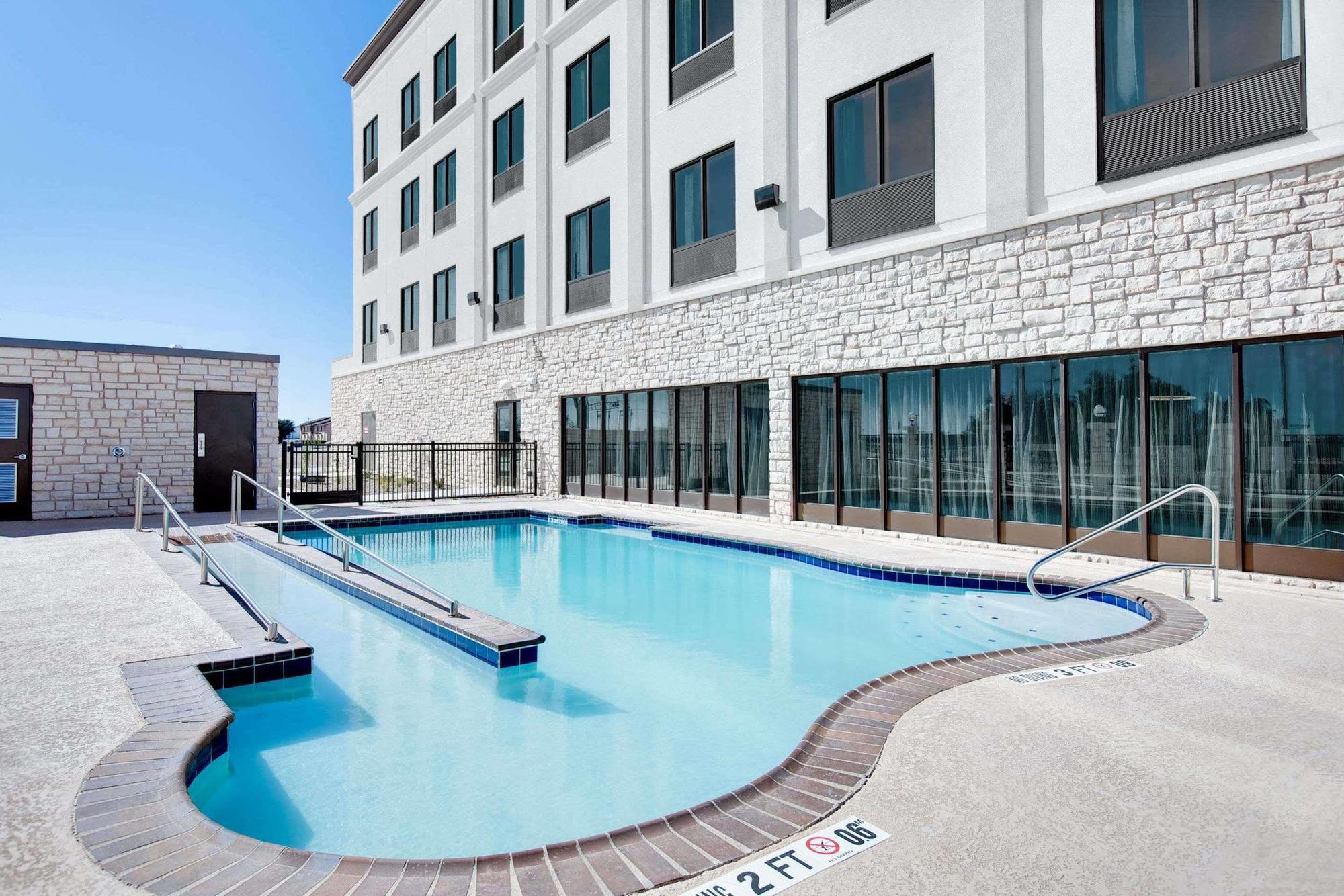 Hotel Wingate By Wyndham San Angelo Exteriér fotografie